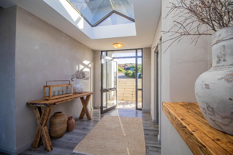 4 Bedroom Property for Sale in Pinnacle Point Golf Estate Western Cape